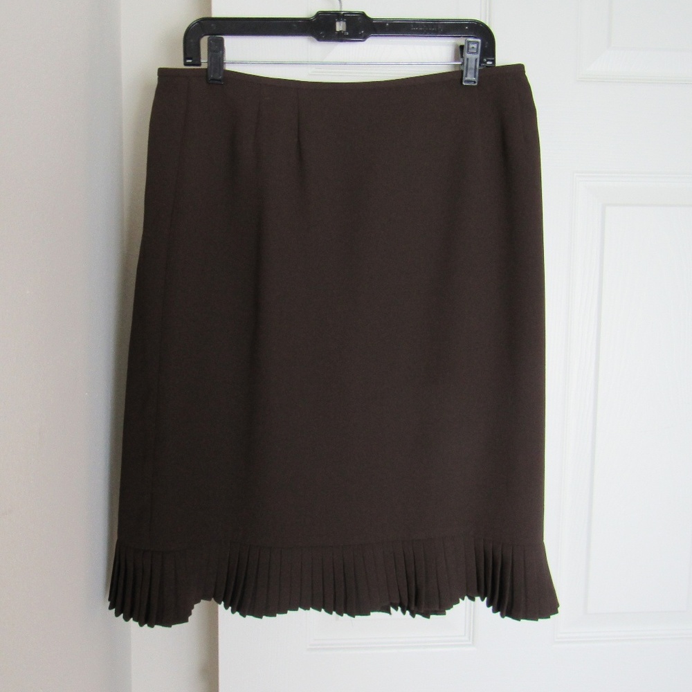 Le Suit Brown Fringe Skirt Size 14P